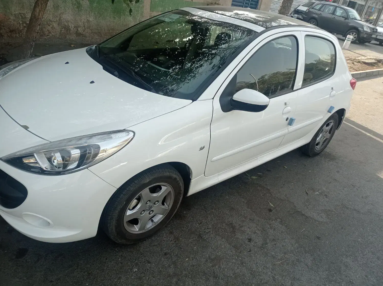 ۲۰۷مدل ۴۰۳ا|خودرو سواری و وانت|مشهد, عنصری|دیوار