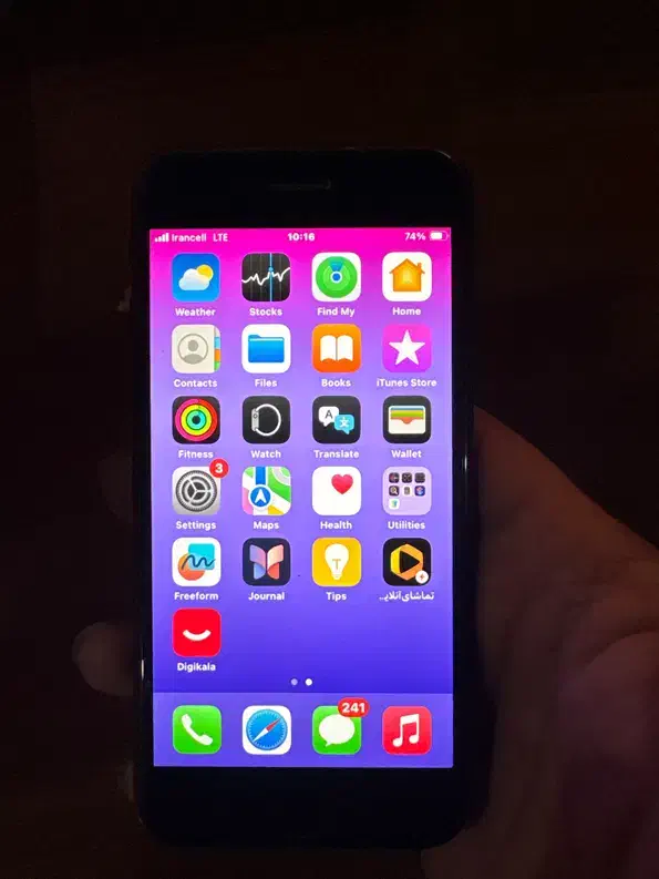 آیفون se 2020 lla 128gig|موبایل|اصفهان, بیدآباد|دیوار