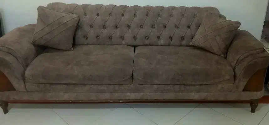 مبلمان چستر تختخوابشو|مبلمان خانگی و میز عسلی|قم, شاه سید علی|دیوار