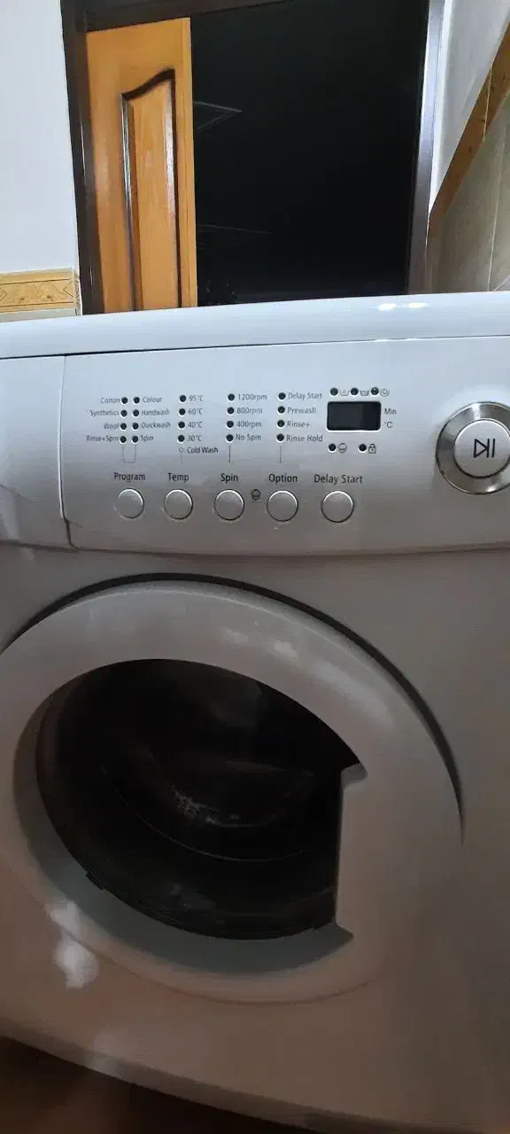ماشین لباسشویی سامسونگ|ماشین لباسشویی و خشک‌کن لباس|میانه, |دیوار