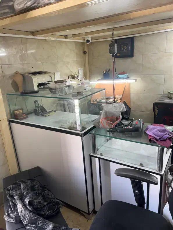 یک باب مغازه در بازار خ ۱۵خردادغربی حدود۱۶متر|فروش مغازه و غرفه|تهران, پارک شهر|دیوار