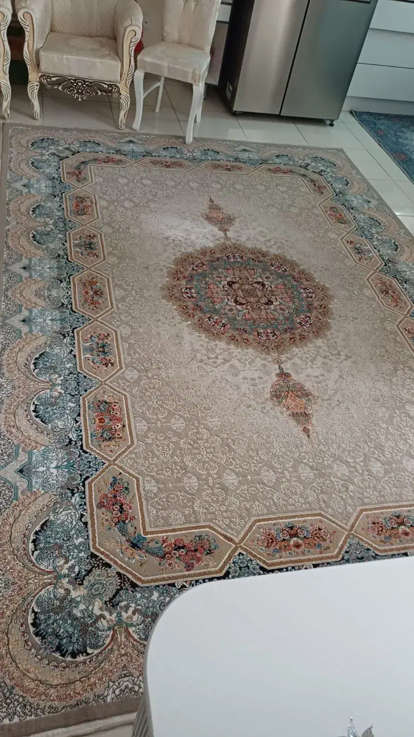 2عددفرش در حد نو|فرش|وحیدیه, |دیوار