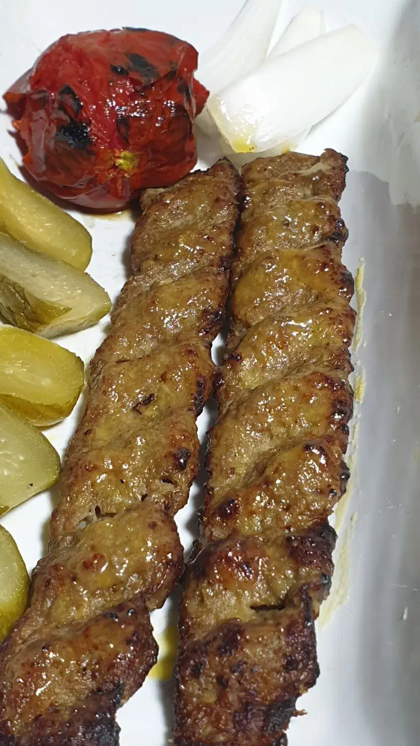 صندوق دار برای رستوران|استخدام خدمات فروشگاه و رستوران|بم, |دیوار