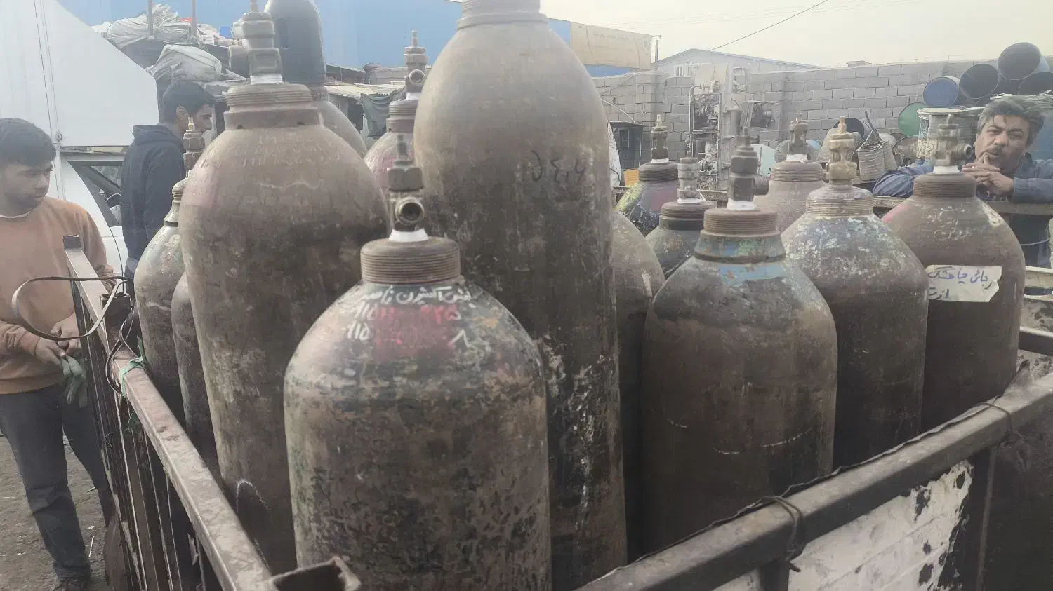 کپسول اکسیژن هوا|ماشین‌آلات صنعتی|مشهد, چاهشک|دیوار