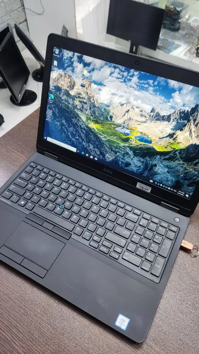 لپ تاپ Dell E5570|رایانه همراه|کرمانشاه, |دیوار