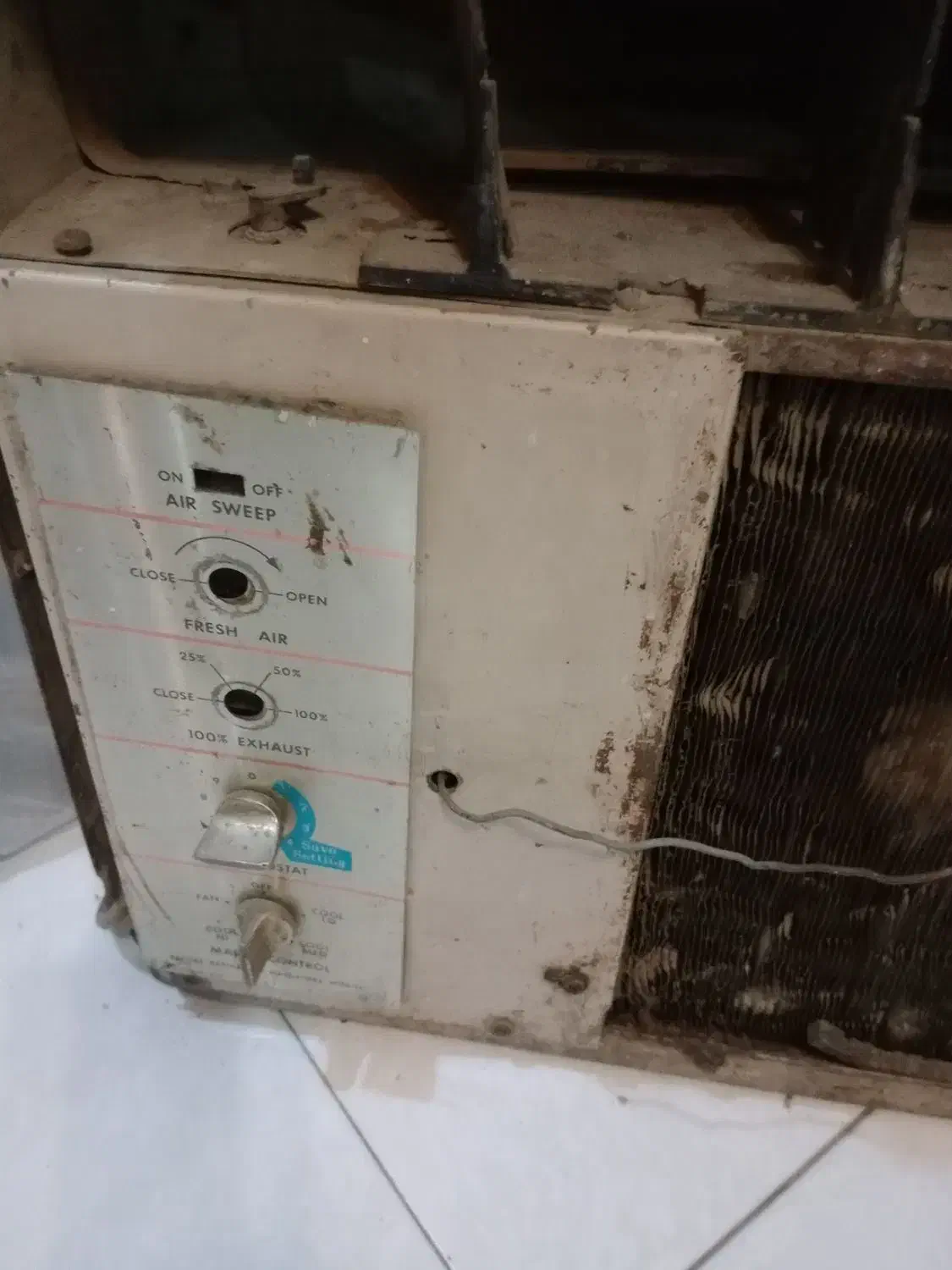 کولر گازی پشت پنجره ای|کولر گازی و فنکوئل|تهران, حشمتیه|دیوار