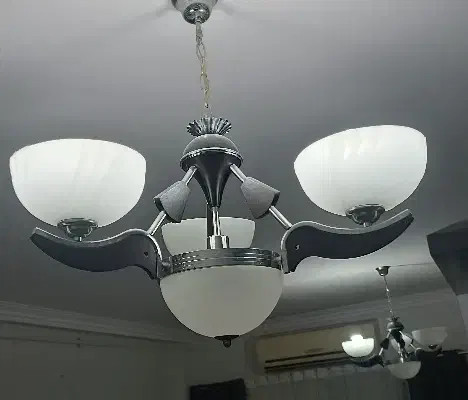 یک جفت لوستر تمیز و شیک|لوستر و چراغ آویز|گرگان, |دیوار