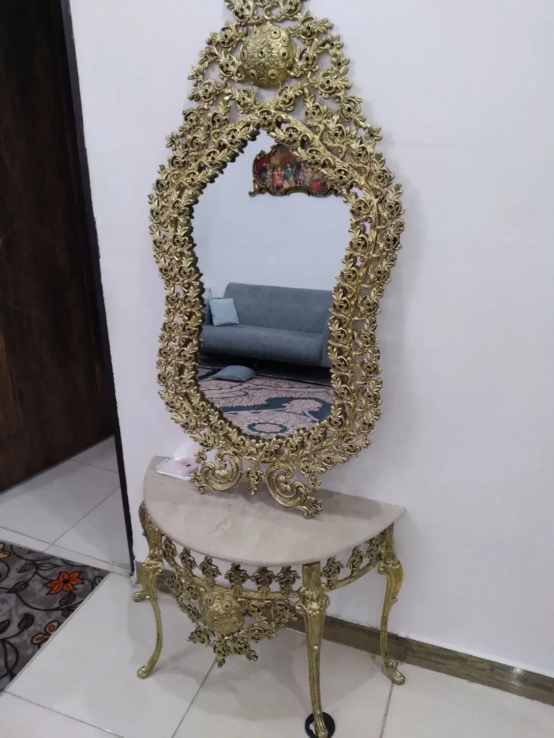 آینه شمعدون|آینه|رباط‌کریم, رباط‌کریم|دیوار