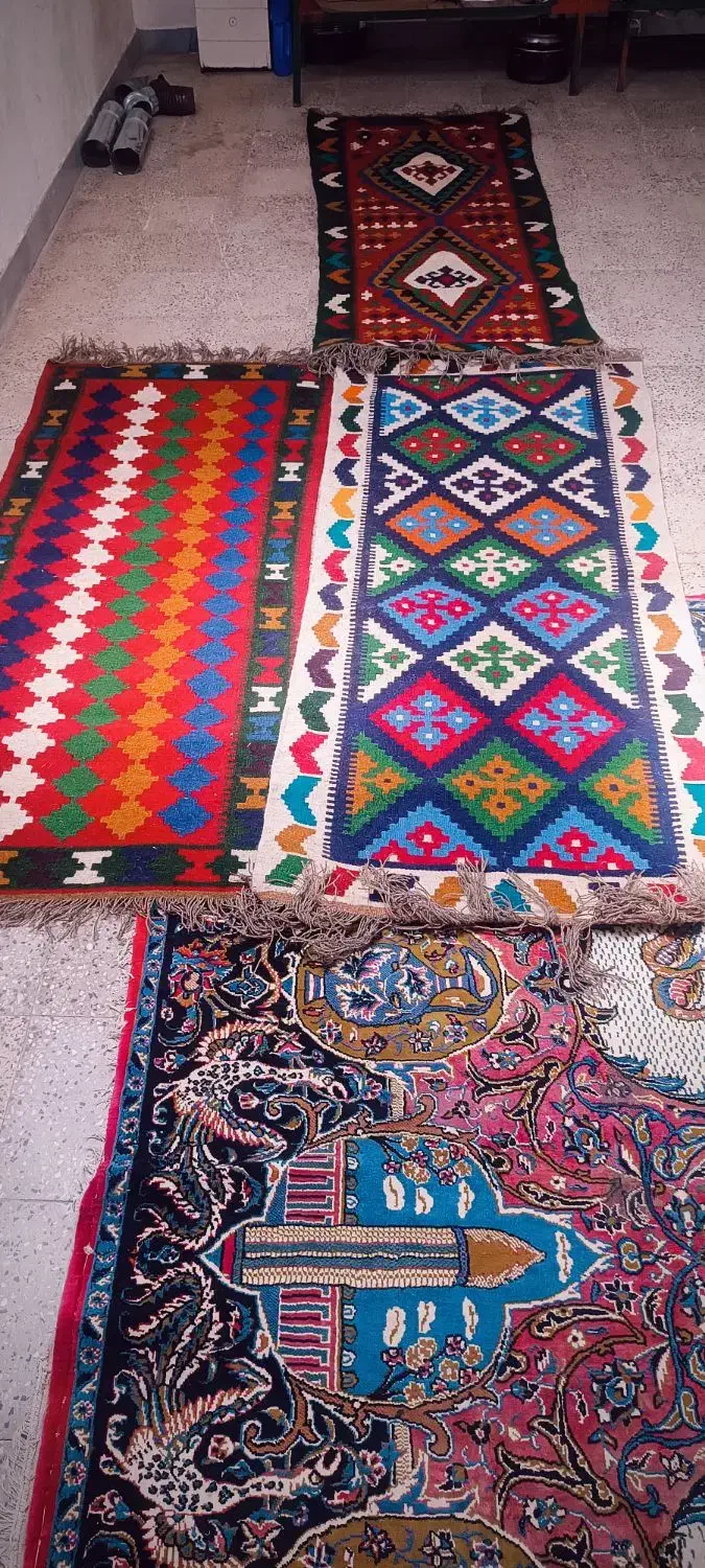فروش گلیم های دست بافت با نقش و اندازه مورد نظر|صنایع دستی و سایر لوازم تزئینی|لردگان, |دیوار