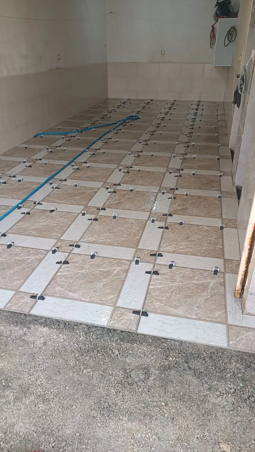 سرامیک کار و کاشی کاری|خدمات پیشه و مهارت|بوشهر, |دیوار