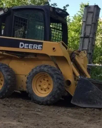 بابکت ومینی لودر|خدمات حمل و نقل|رشت, یخسازی|دیوار