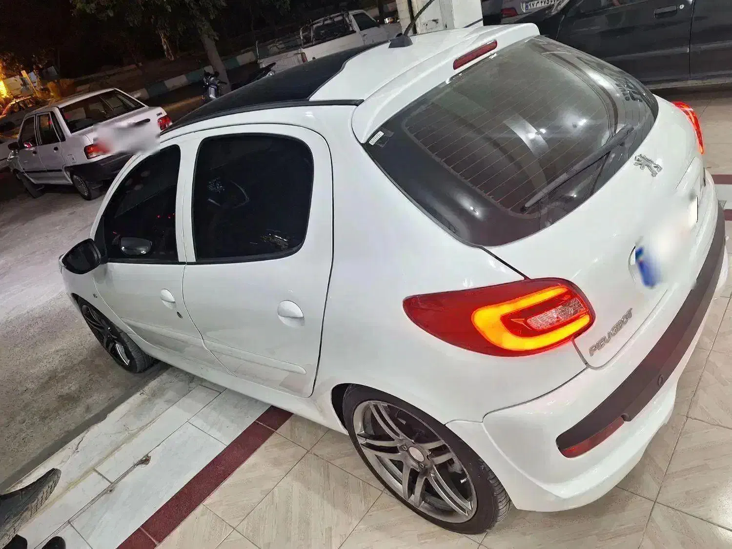 ۲۰۷ ارتقاء پانا مدل ۱۴۰۲ با لوازم درحد|خودرو سواری و وانت|نجف‌آباد, گلدشت|دیوار