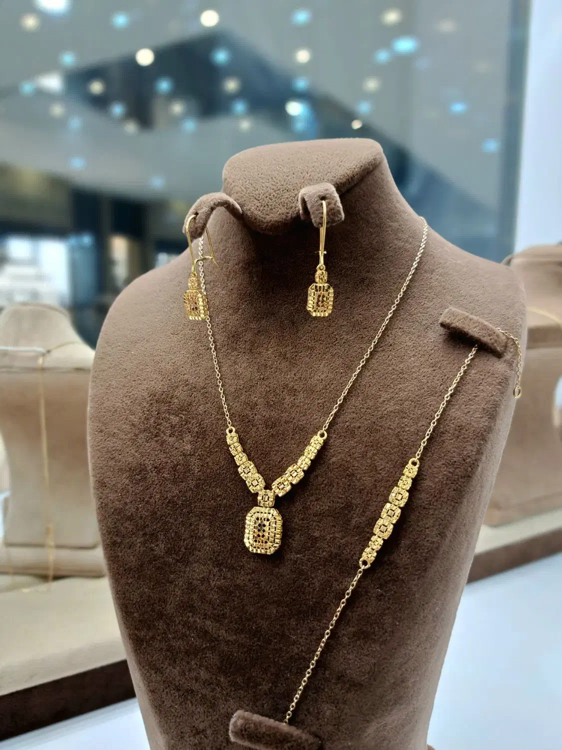 فروش ویژه طلای زینتی با کمترین سود|جواهرات|فردیس, فردیس|دیوار