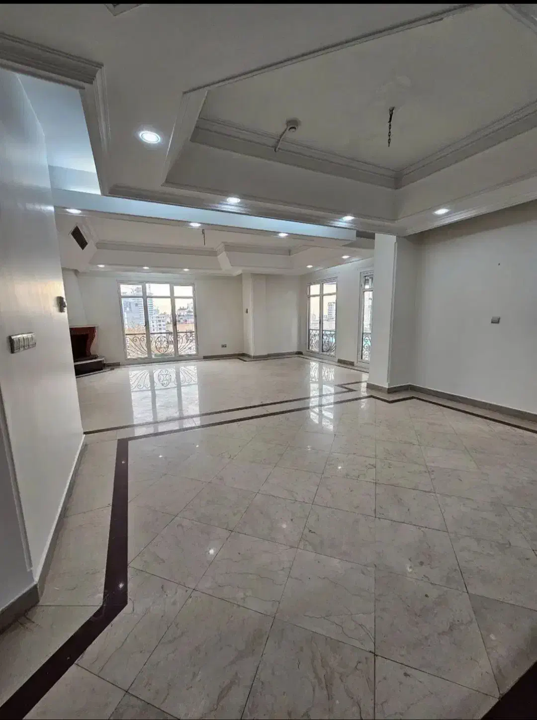 ۲۶۰ متر/ ۴ خواب/  دو کله نور/  خانه ایی با اصالت|اجارهٔ آپارتمان|اصفهان, سعادتآباد|دیوار