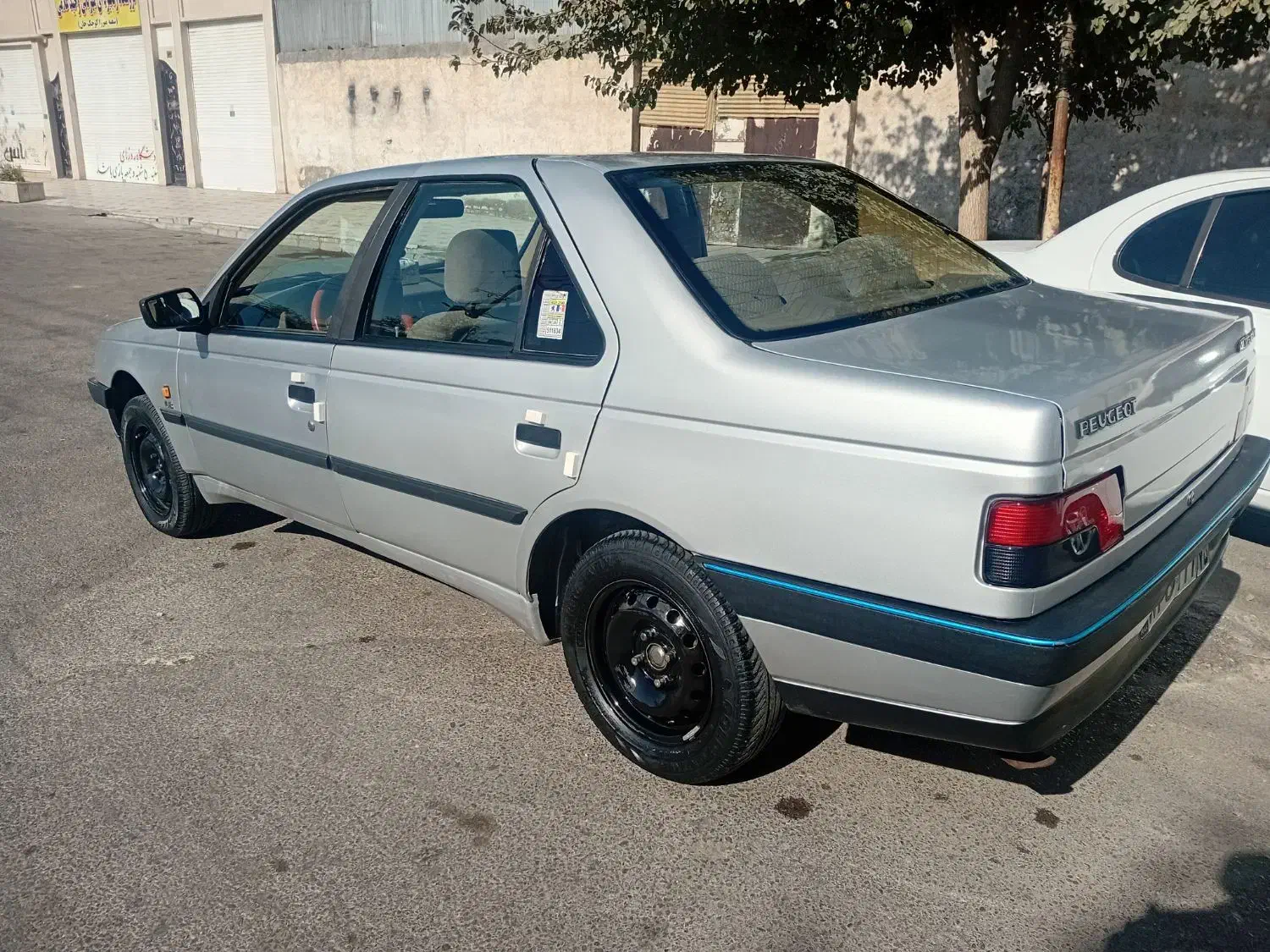 پژو ۴۰۵ مدل ۹۷|خودرو سواری و وانت|مشهد, کوثر|دیوار