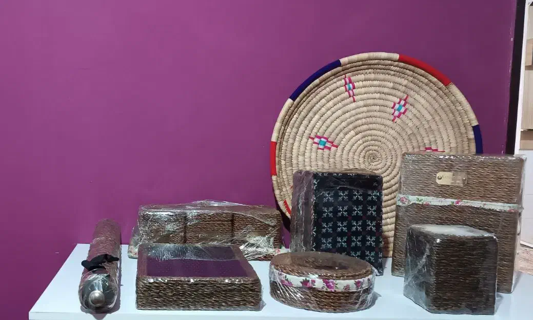 سینی، سبد نان، شکلات خوری حصیری|ظروف سرو و پذیرایی|گلستان (تهران), |دیوار