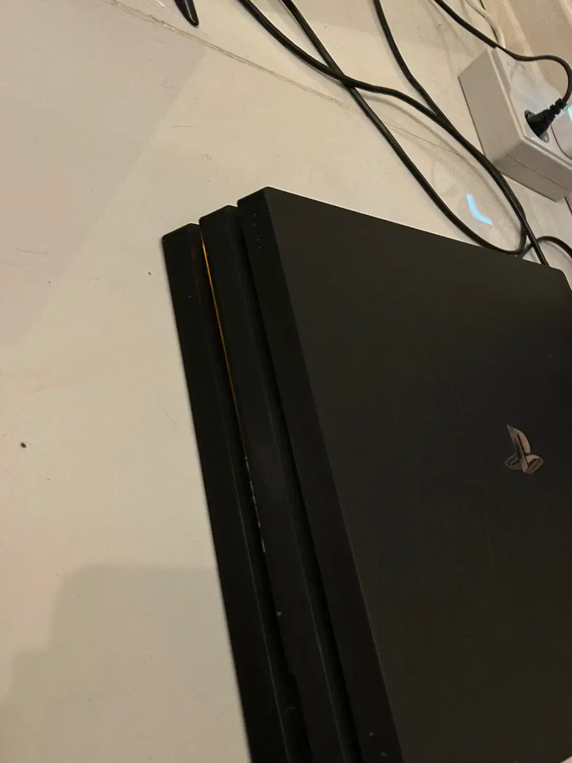 Ps 4 pro|کنسول، بازی ویدئویی و آنلاین|تبریز, |دیوار