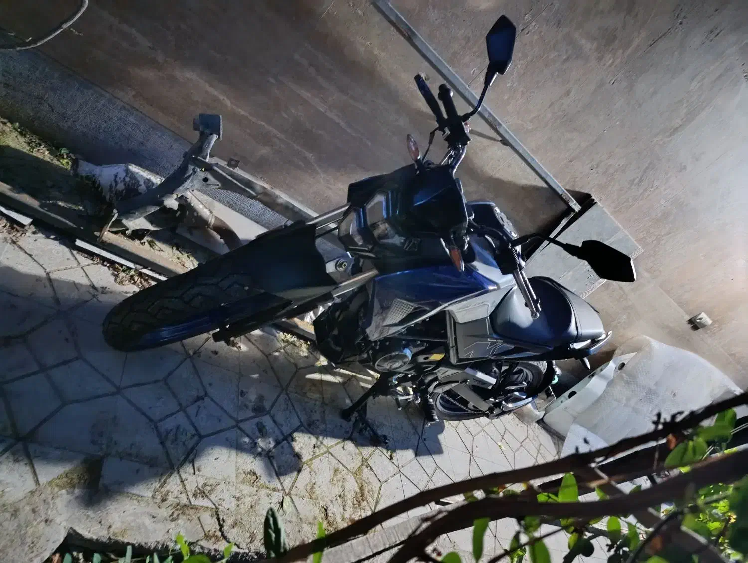 گلکسی ۱۸۰ na|موتورسیکلت|مشهد, بهاران|دیوار