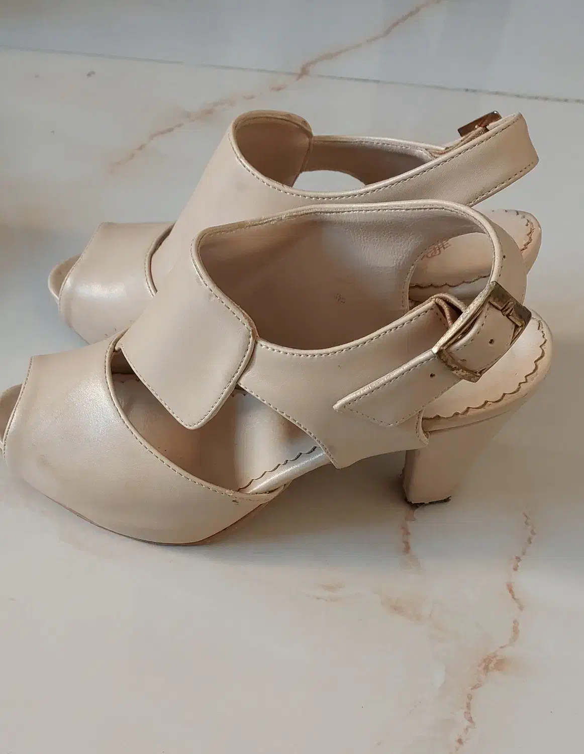 کفش زنانه|کیف، کفش، کمربند|اردبیل, |دیوار