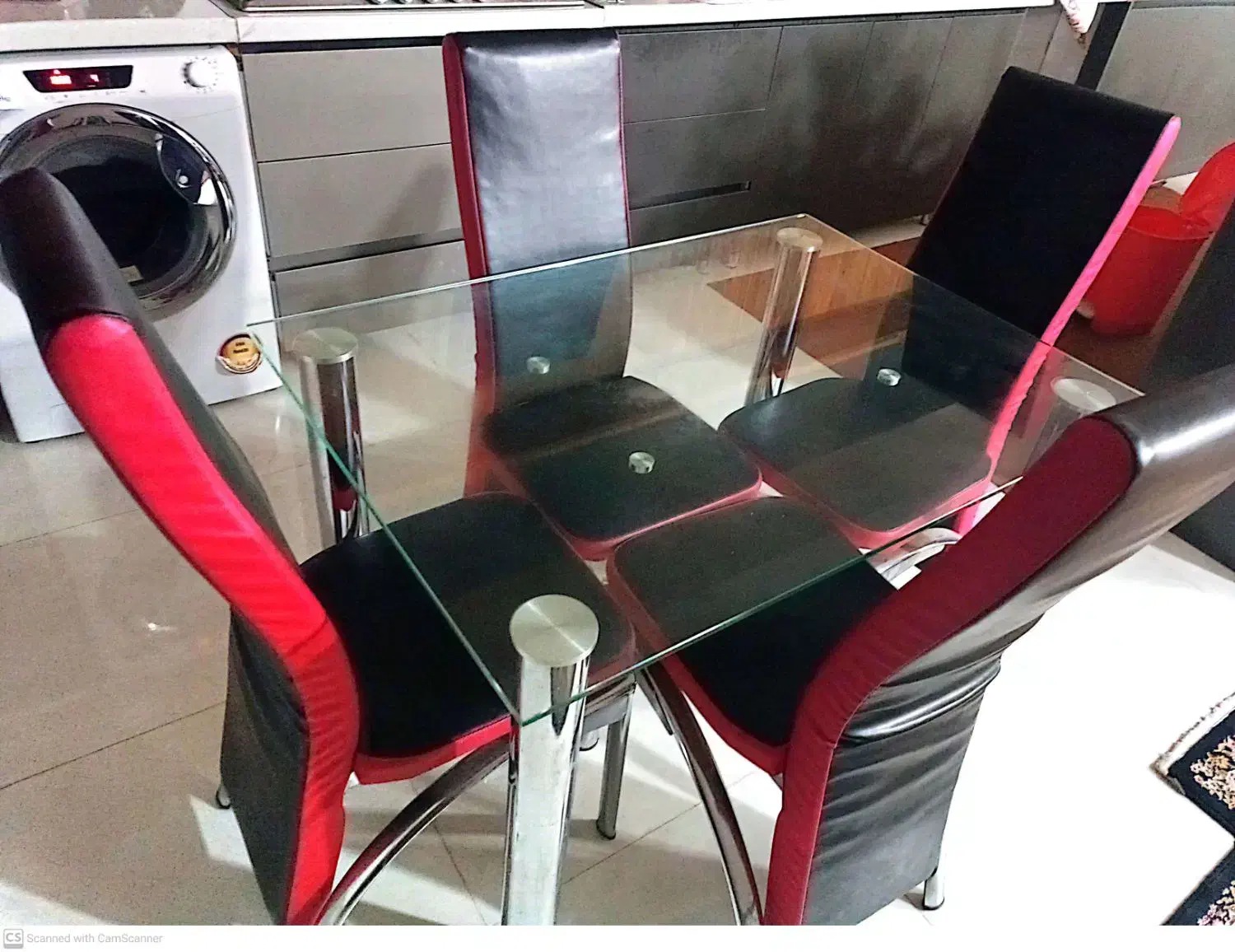 میز ناهار خوری|میز و صندلی غذاخوری|قم, انسجام|دیوار