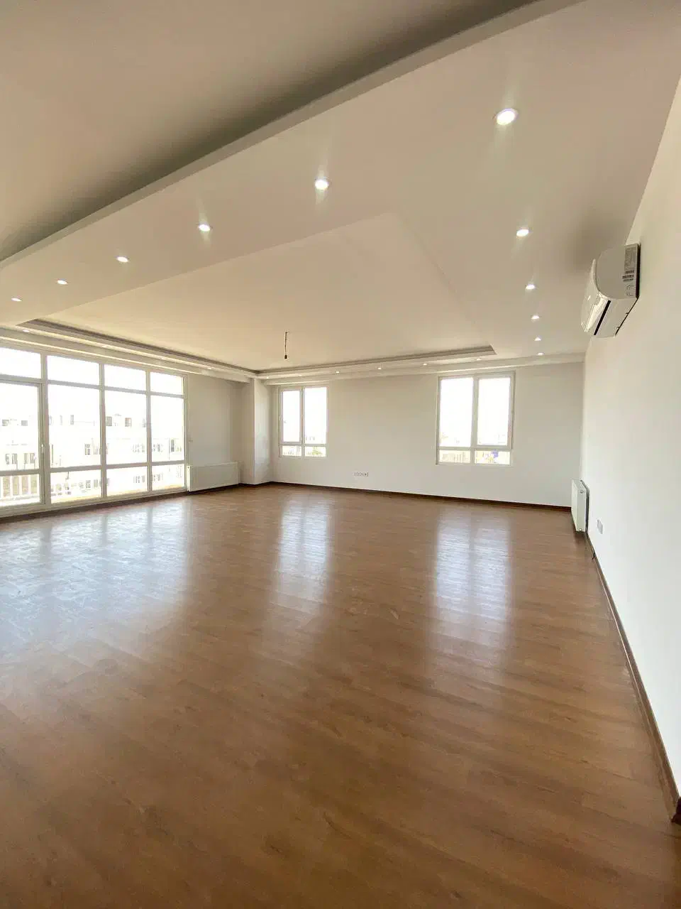 ۱۴۶متر+۵۰مترحیاط/دوبلکس/برند/فاز۱یکاندیشه|فروش آپارتمان|تهران, شهر زیبا|دیوار