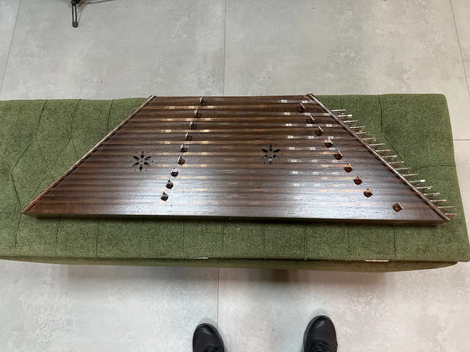 سنتور موسوی یک مهر ویژه|سازهای سنتی|قزوین, |دیوار