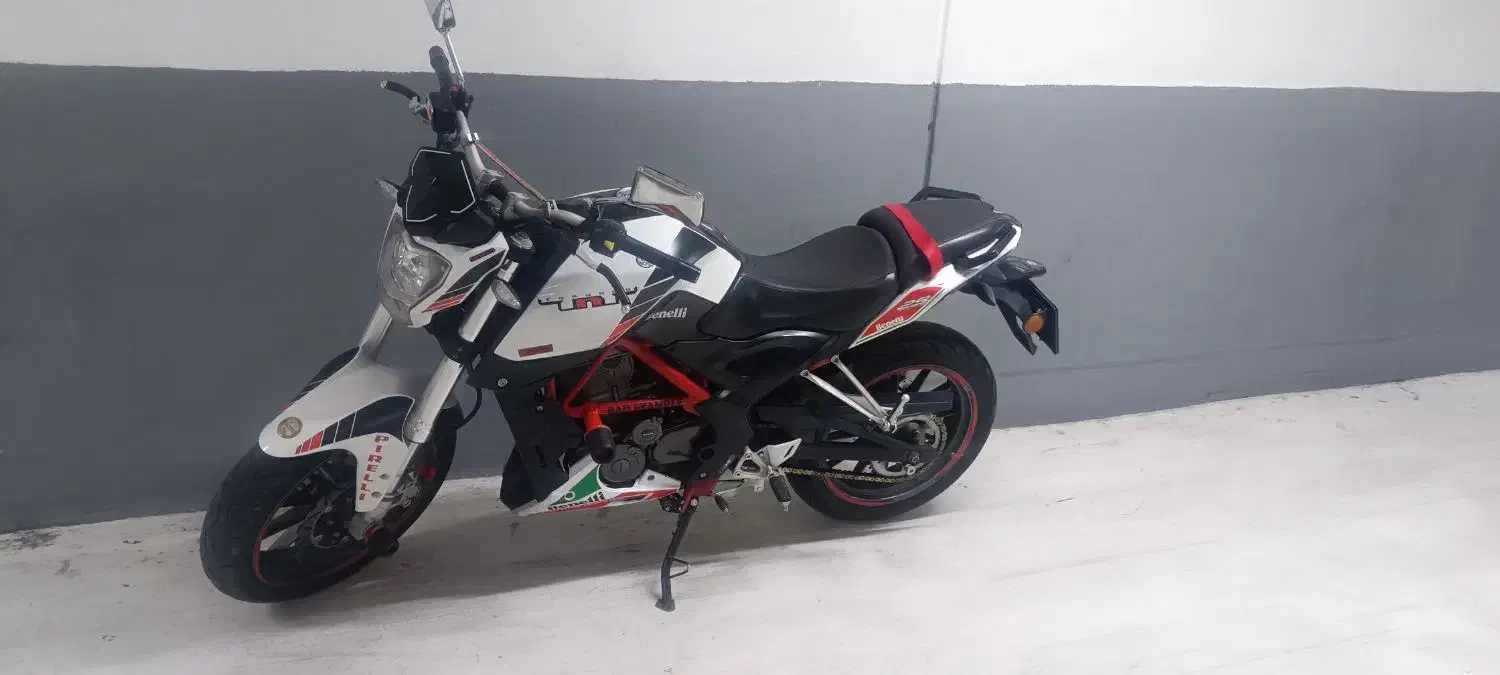 بنلی 250|موتورسیکلت|قدس, شهر‌قدس|دیوار