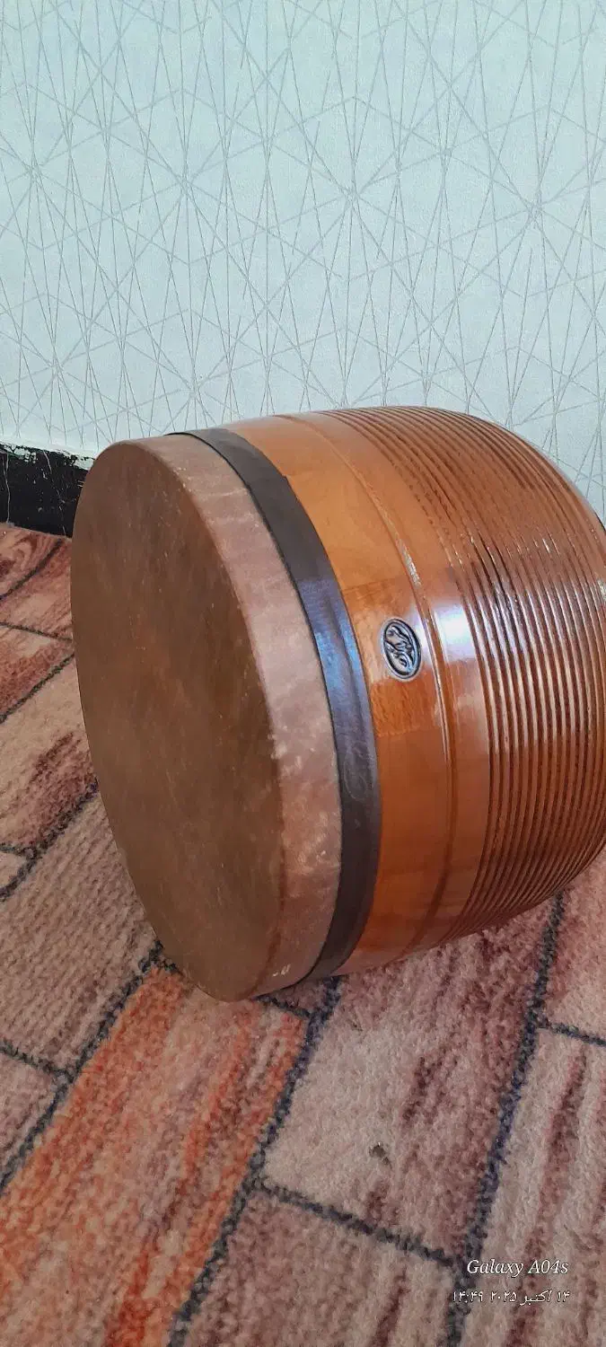 تنبک ضربانگ دو مهر|سازهای سنتی|شهرکرد, |دیوار