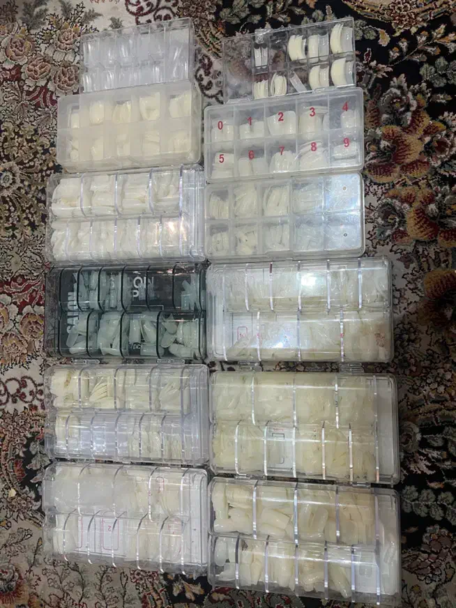 تعدادی وسایل ناخن|آرایشی، بهداشتی، درمانی|شاهینشهر, عطار|دیوار