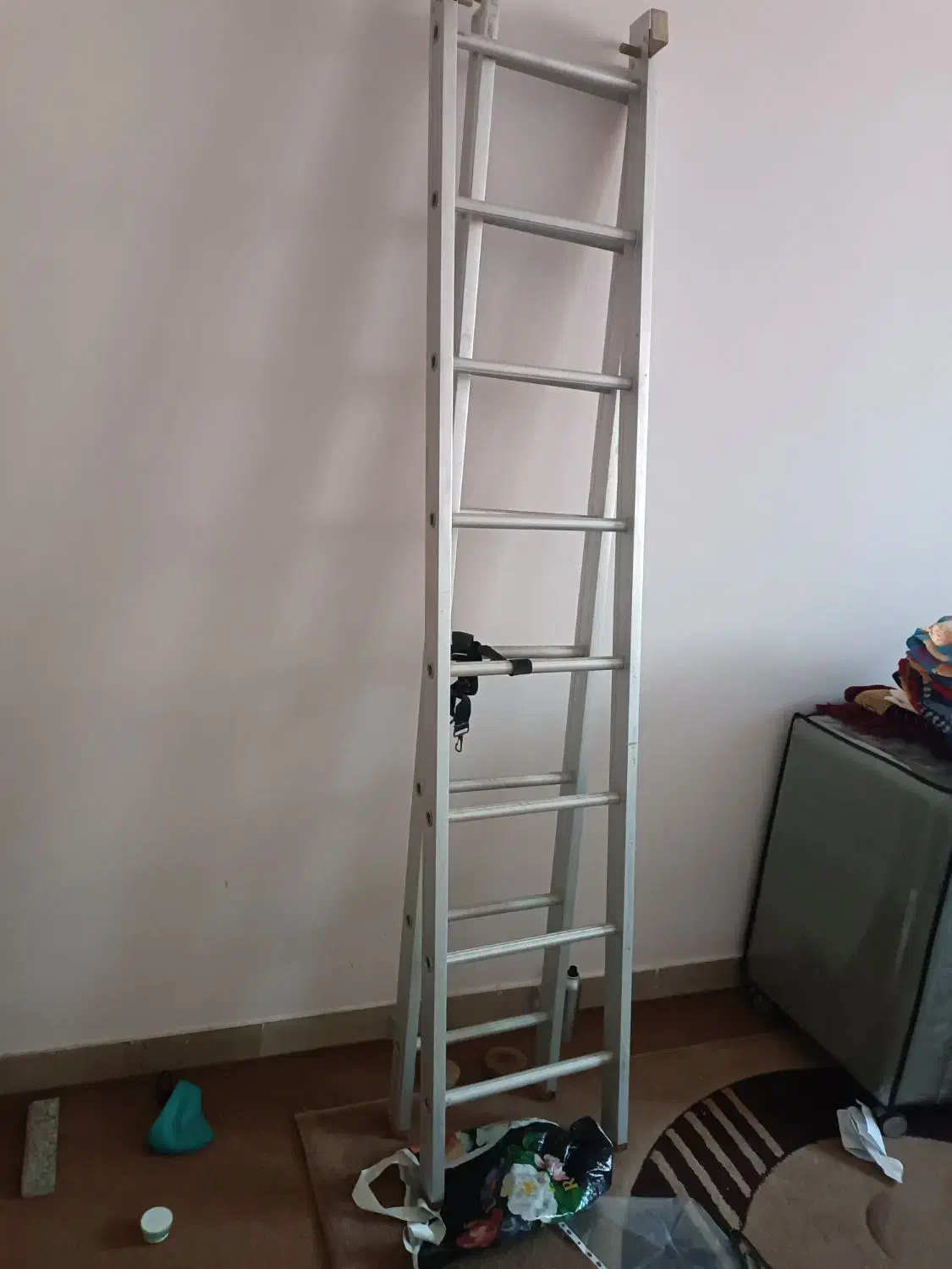 نردبان ۱۶پله|ابزارآلات|شیراز, شیشه‌گری|دیوار