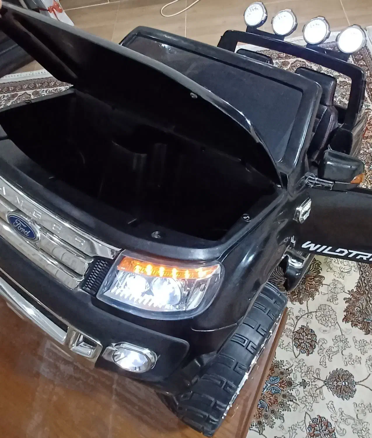 ماشین شارژی شاسی بلند|اسباب‌بازی بچه|کرج, حصارک پایین|دیوار