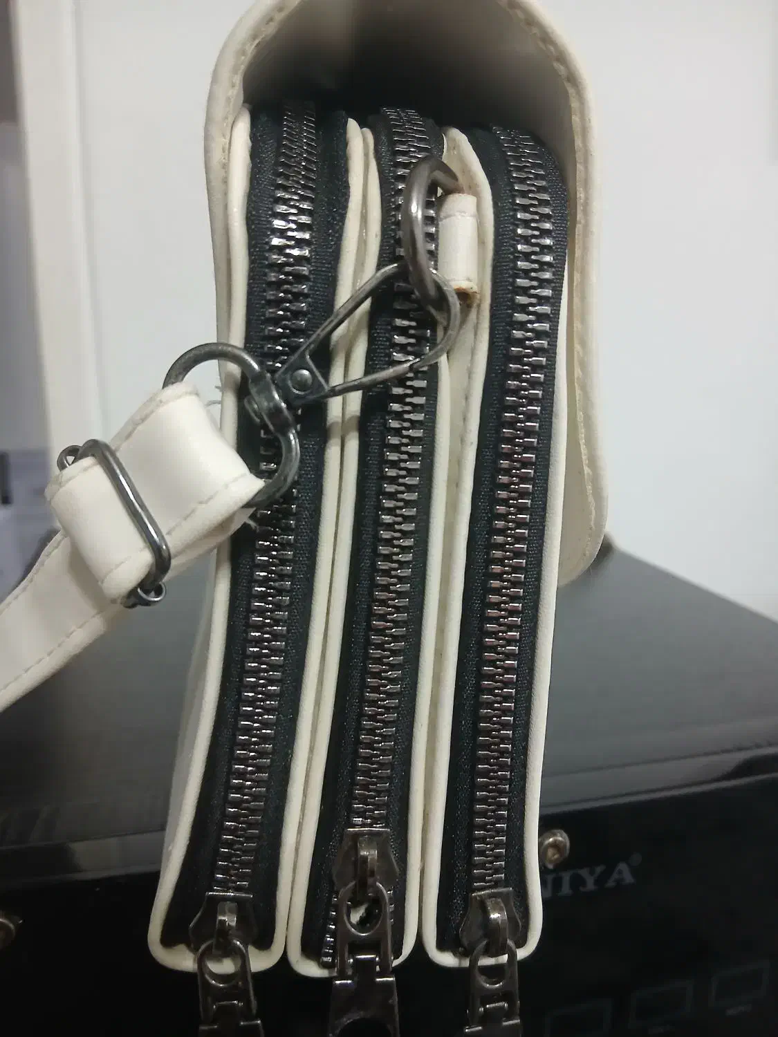 کیف دوشی سفید شیک|کیف، کفش، کمربند|فردیس, شهرک شهید حسینی|دیوار