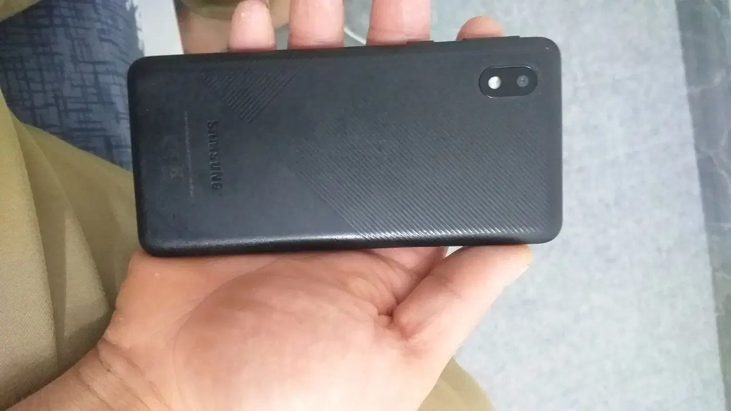 گوشی|موبایل|لاهیجان, کاروانسرابر|دیوار