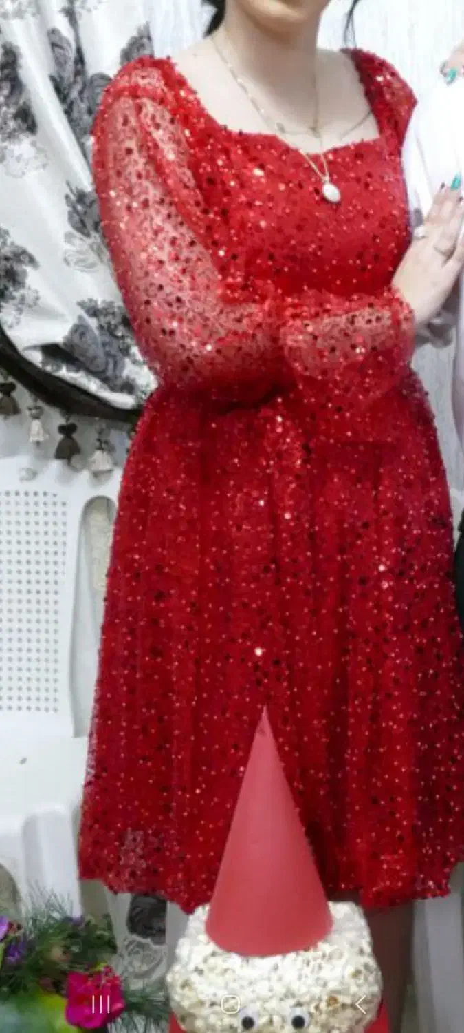 لباس مجلسی|لباس|آستارا, |دیوار