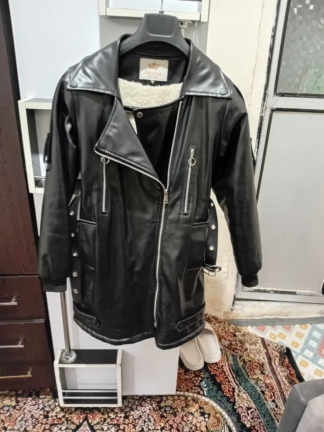 پالتو چرم شیک و گرم|لباس|ری, دیلمان|دیوار