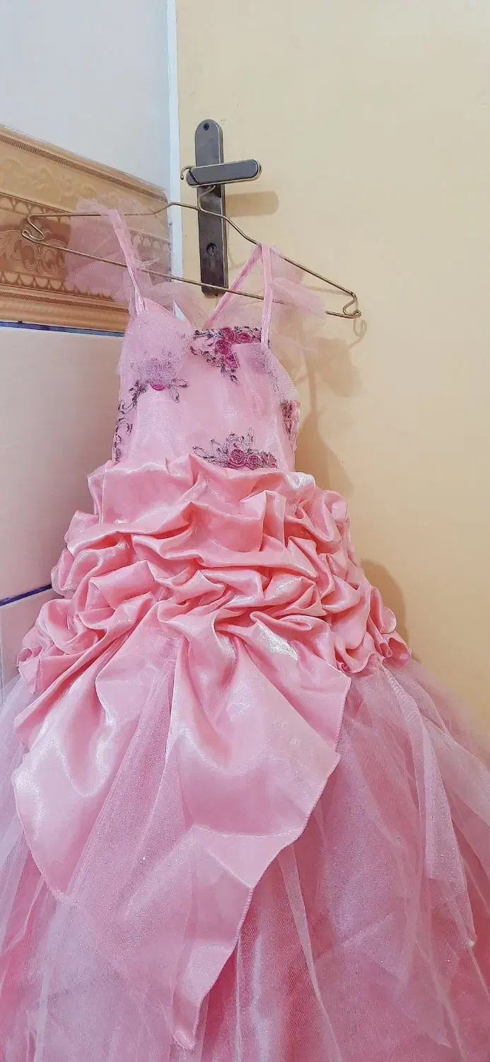 لباس مجلسی|لباس|بوشهر, |دیوار