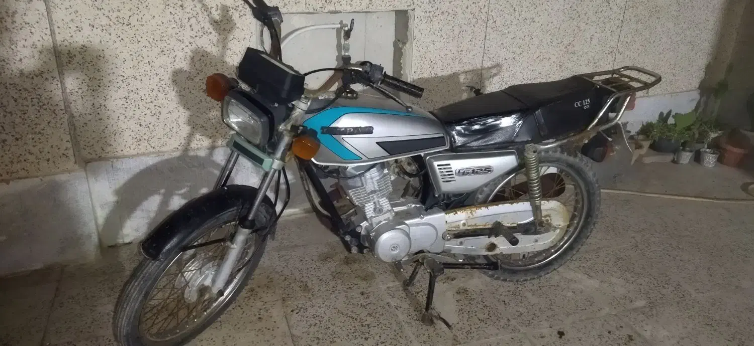 فروش موتورسیکلت - احسان CG 125|موتورسیکلت|قشم, |دیوار