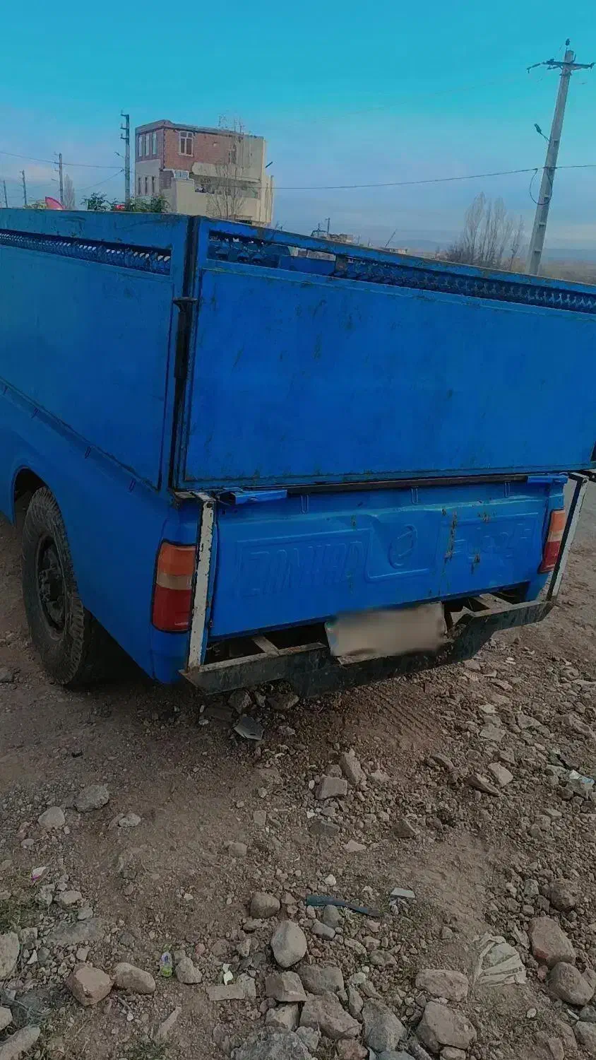 نیسان مدل 82 تک برگ سند کارکرد 200هزار|خودرو سواری و وانت|اردبیل, |دیوار