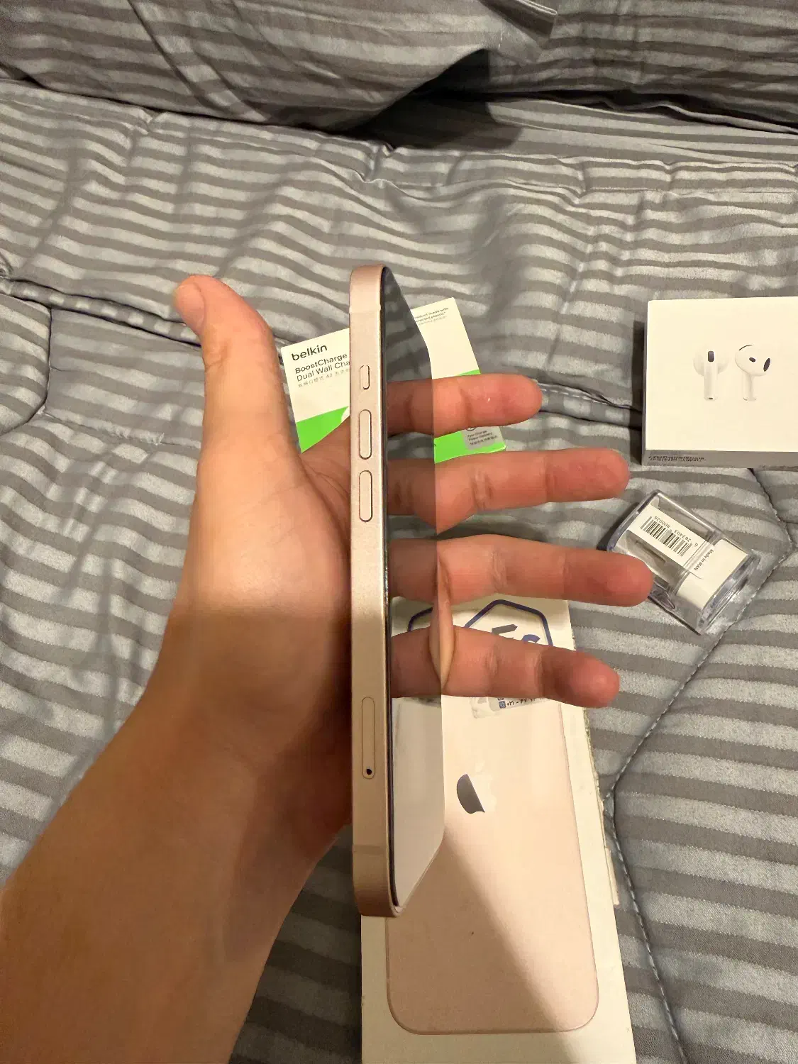 آیفون ۱۳ نرمال ایرپاد پرو ۴ شارژر بلیکن|موبایل|تهران, لاله زار|دیوار