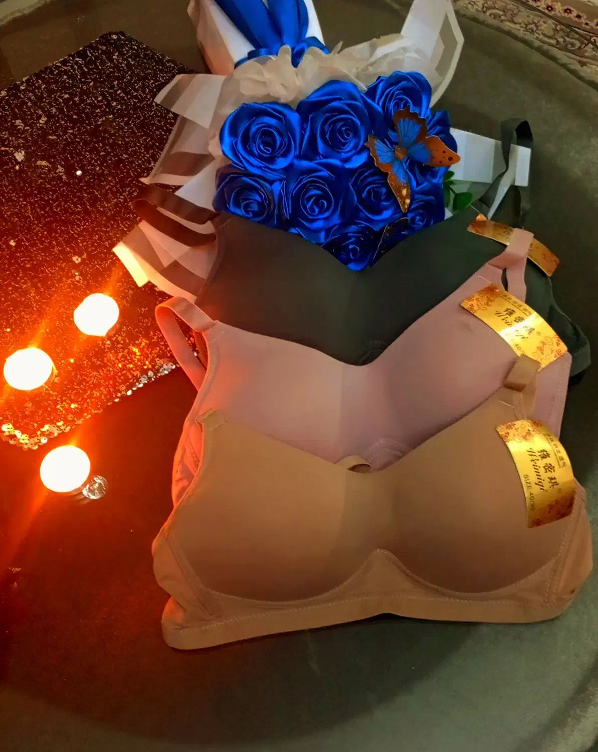 لباس زیرزنانه|لباس|پرند, فاز ۴|دیوار