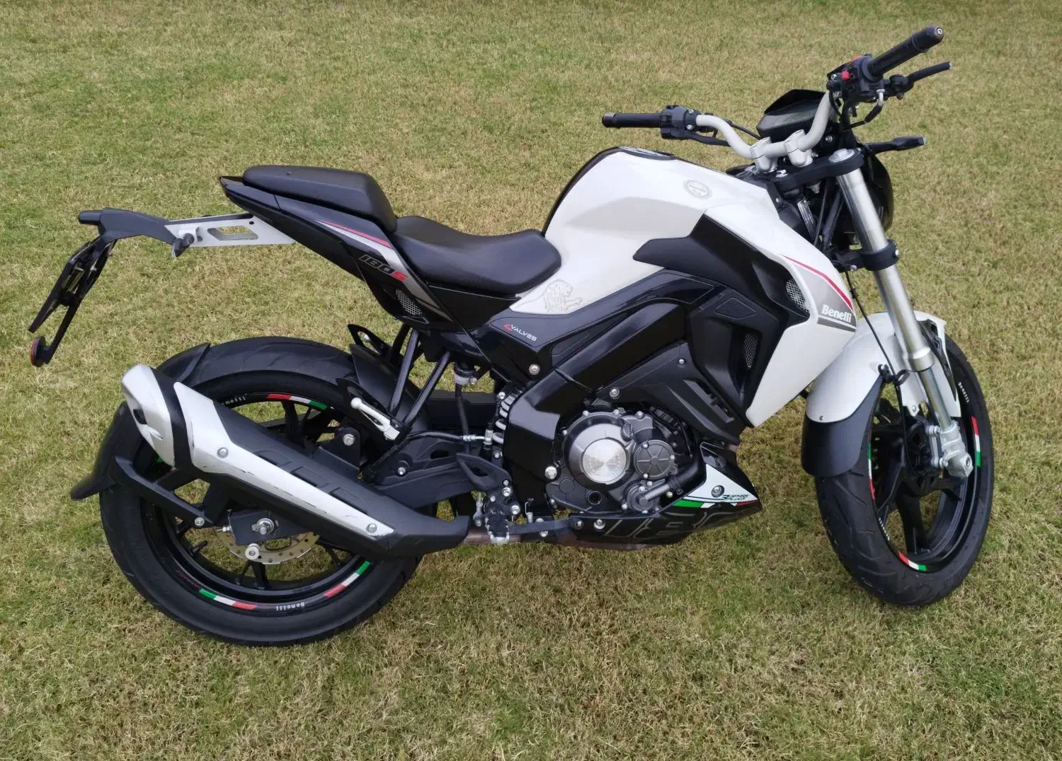 بنلی ۱۸۰ اس|موتورسیکلت|امیدیه, |دیوار