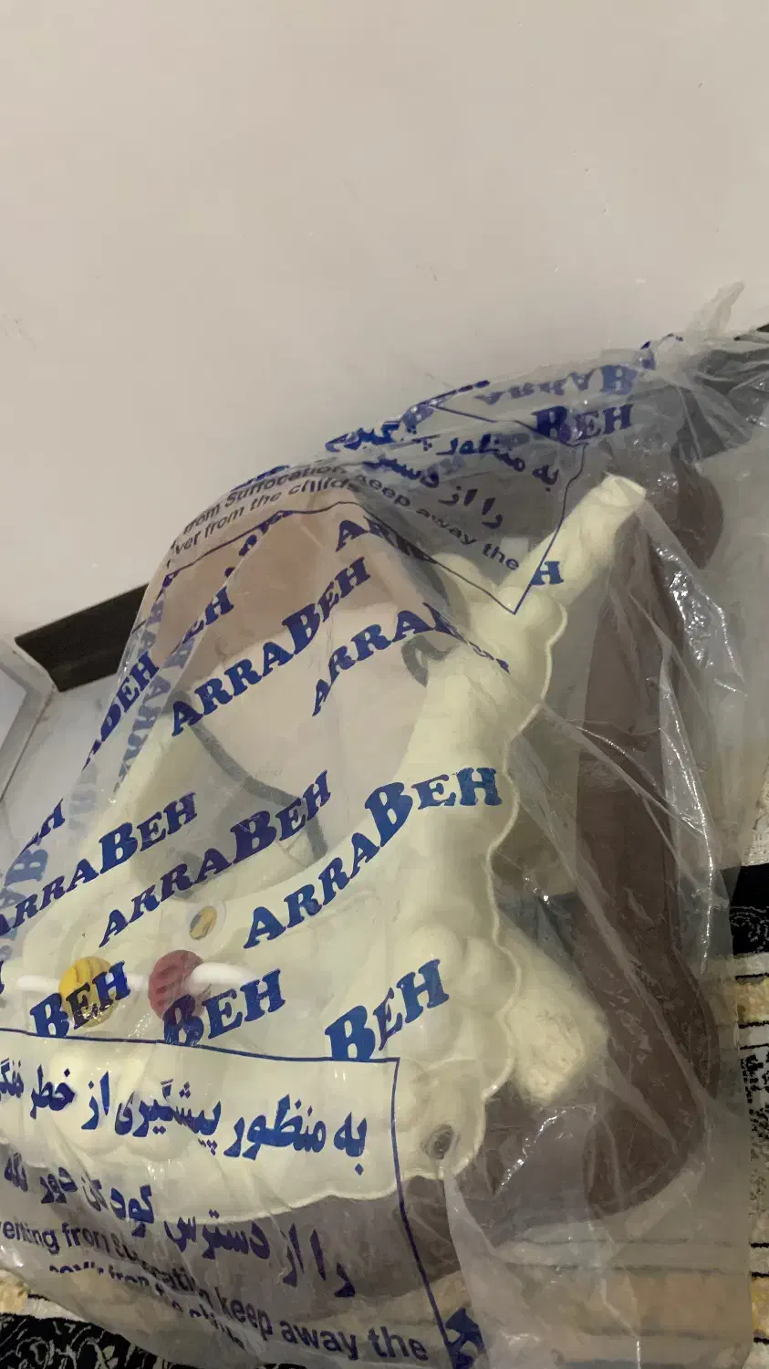 روروئک شیشه شیر|اسباب و اثاث بچه|ساری, |دیوار