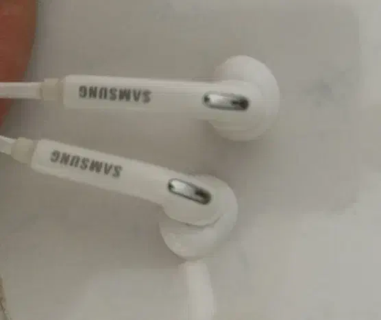 هندزفری|لوازم جانبی موبایل و تبلت|سنندج, |دیوار