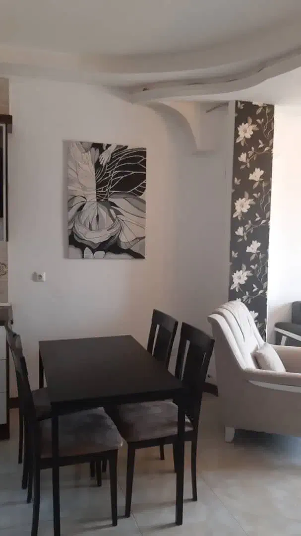 اجاره اپارتمان یکخواب دوسرویس اسانسوردار|اجارهٔ کوتاهمدت آپارتمان و سوئیت|کیش, |دیوار