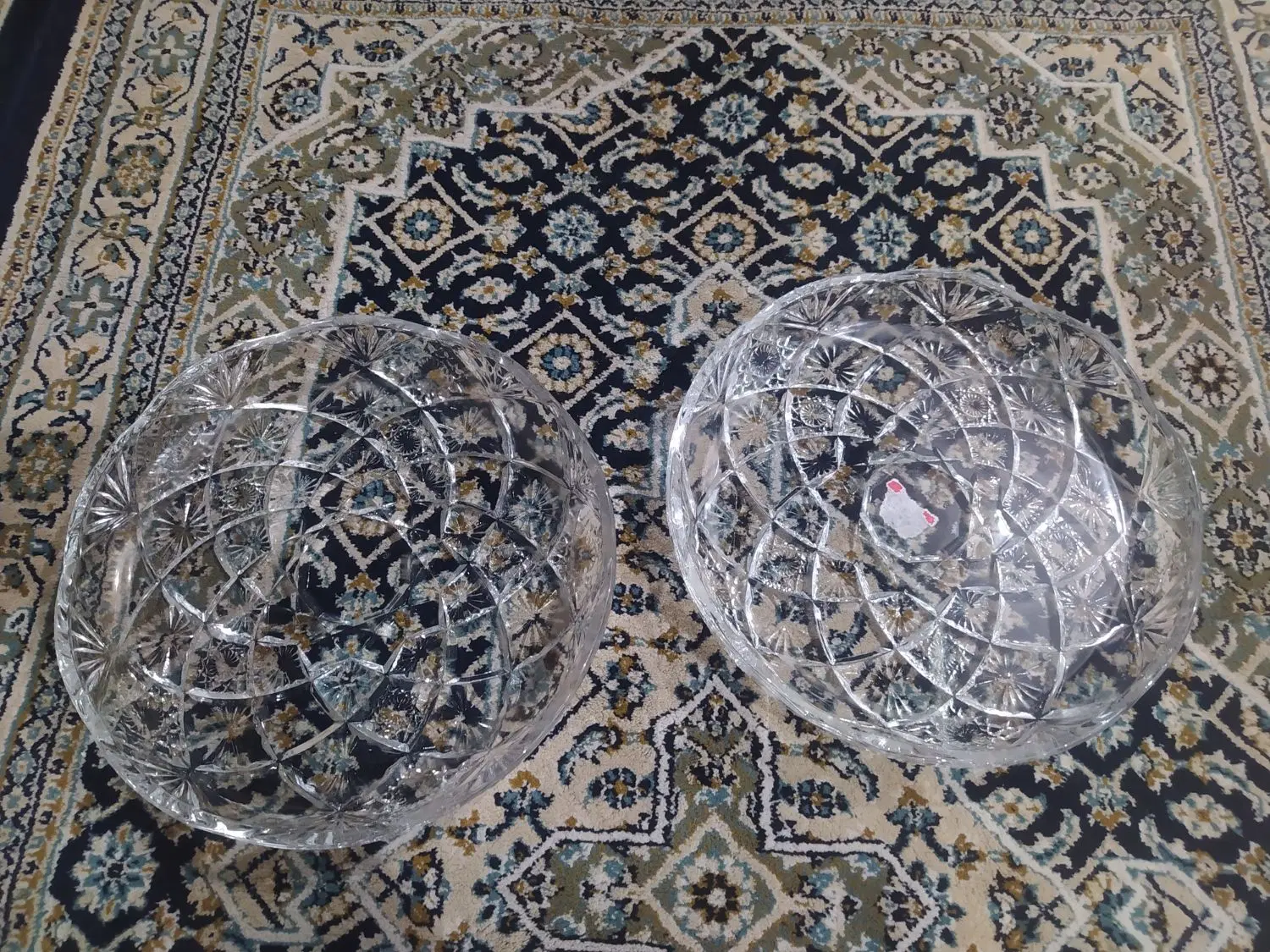 سالاد خوری کریستال قدیمی جنس عالی|ظروف سرو و پذیرایی|شیراز, شیخ علی چوپان|دیوار