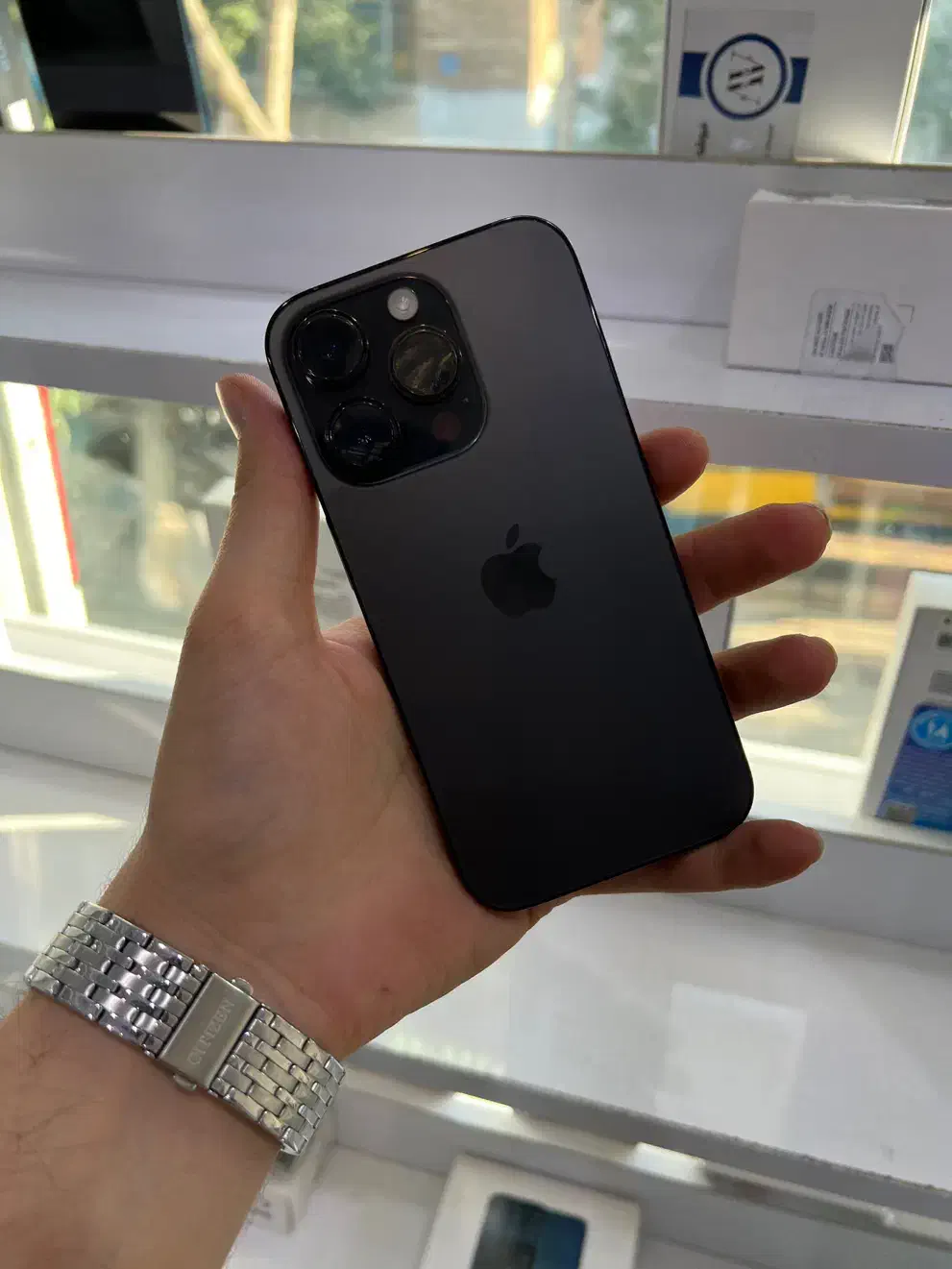 Iphone 14 pro|موبایل|شیراز, وصال|دیوار