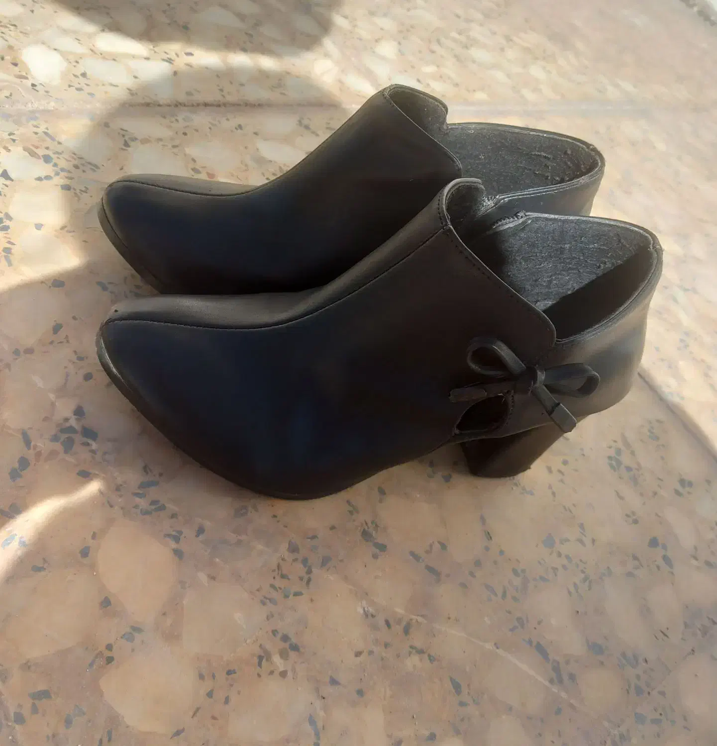 کفش شیک|کیف، کفش، کمربند|سرپل ذهاب, |دیوار