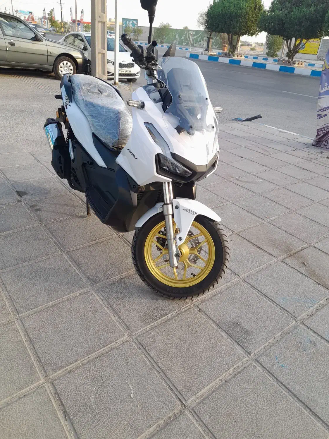 موتور ADVشرکت کبیر مشابه صفر قابل شرایط|موتورسیکلت|خورموج, |دیوار