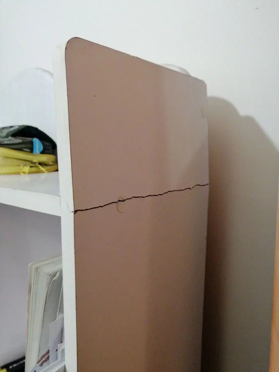 میز تحریر. صندلی|میز تحریر و کامپیوتر|سهند, |دیوار