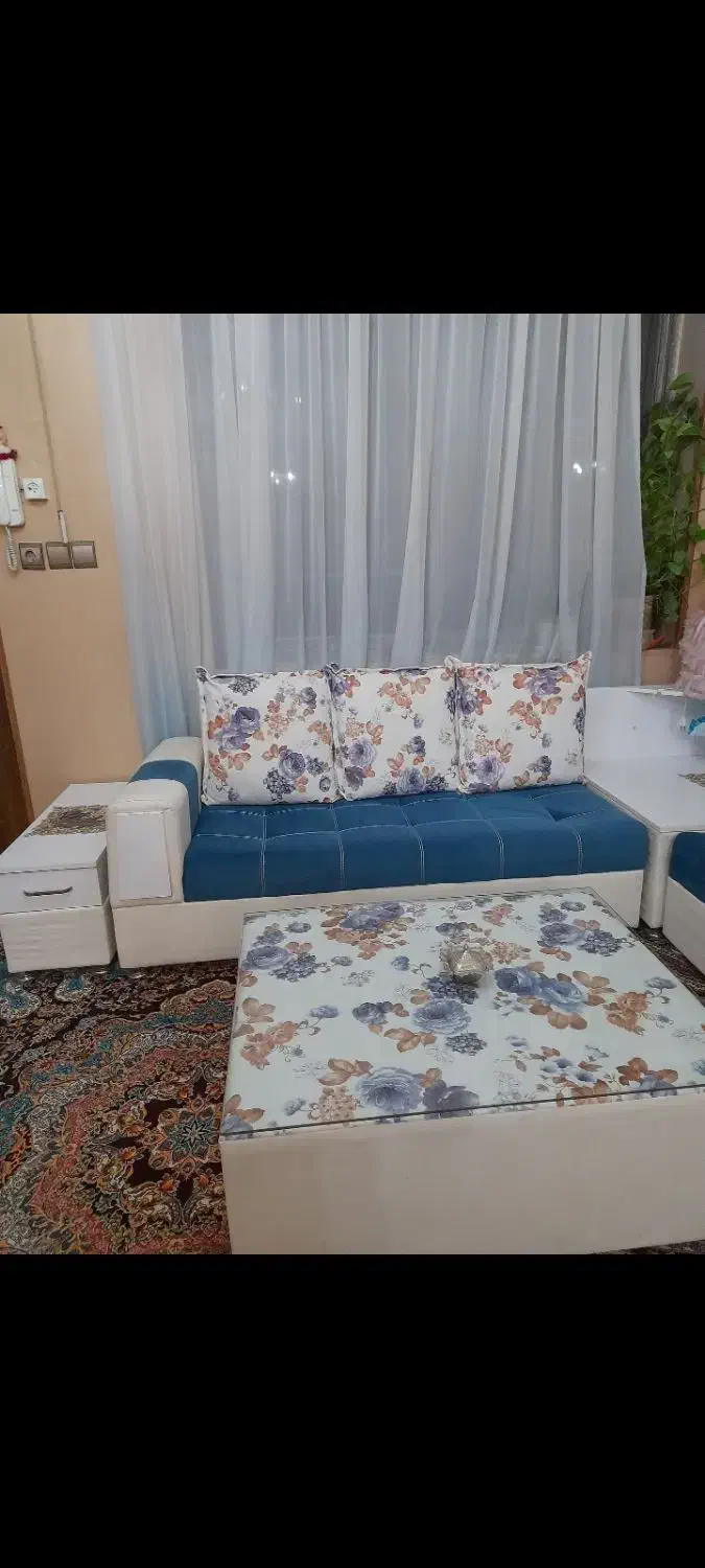 مبل ۶ نفره همراه میز|مبلمان خانگی و میز عسلی|مشهد, سید رضی|دیوار